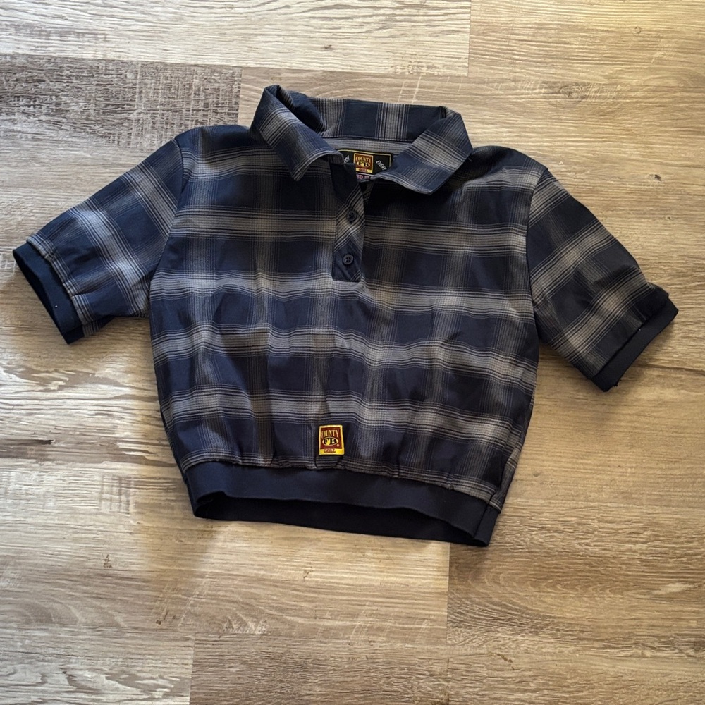 FB County Cropped Flannel Navy Plaid Top
